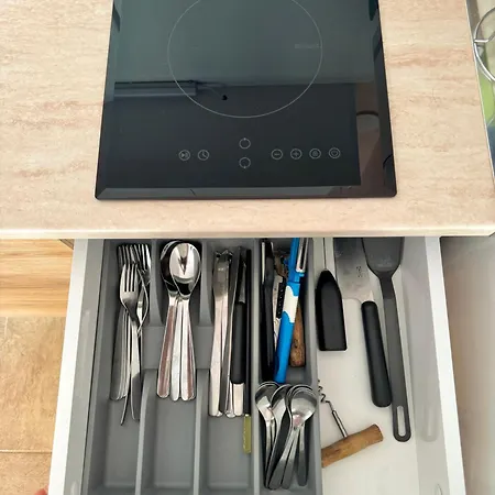 студия Sea Breeze Apartamento